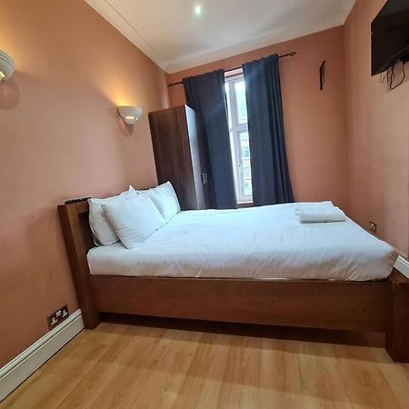 Cute One Bedroom Apartment Londres Extérieur photo